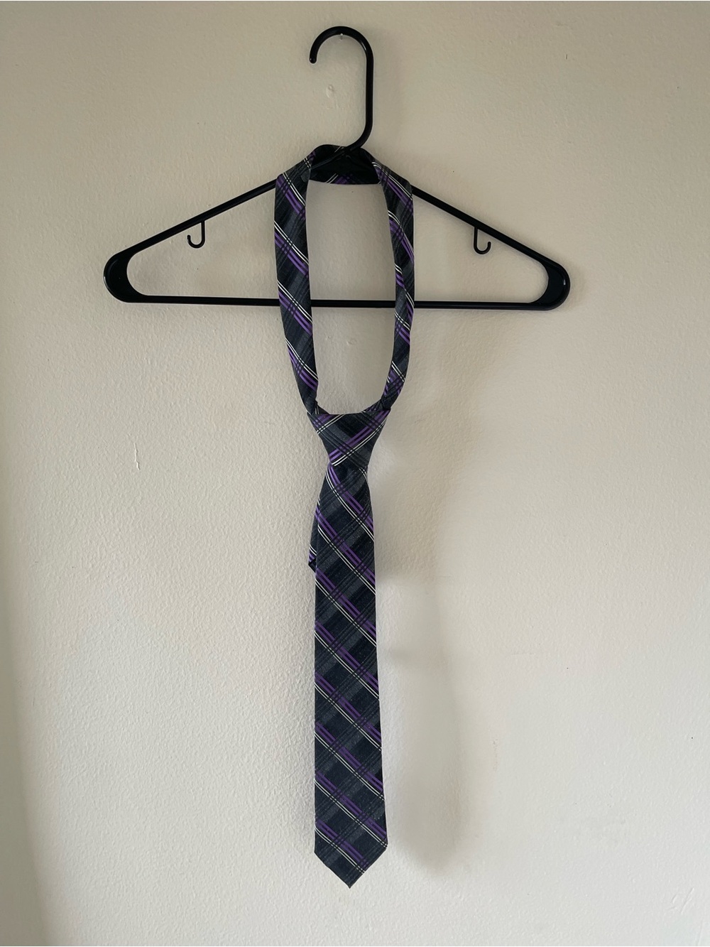 jf j.ferrar Black and Purple Plaid Tie